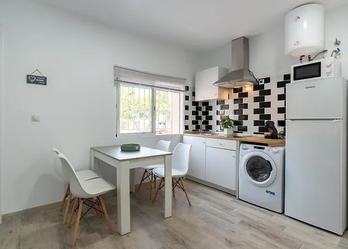 Fantastic & Functional Apartment In Malaga I