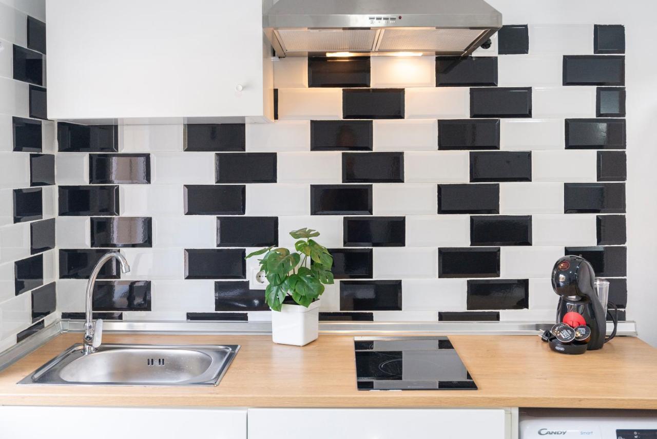Apartament Fantastic & Functional In I